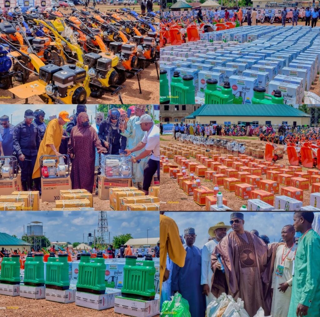Mohammed Abubakar Adamu distributes agricultural inputs to beneficiaries in Nasarawa